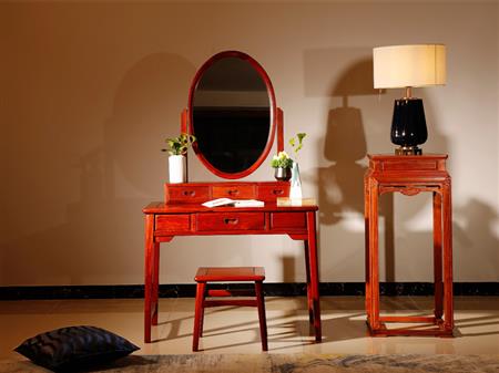 橢圓梳妝臺(tái)