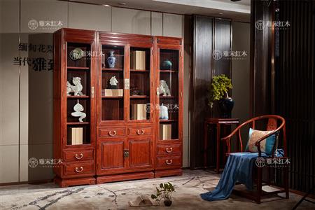 春下四門(mén)書(shū)柜