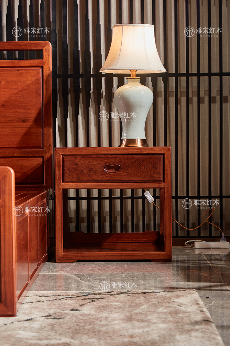 雅宋紅木:祥云床頭柜 雅宋紅木:祥云床頭柜